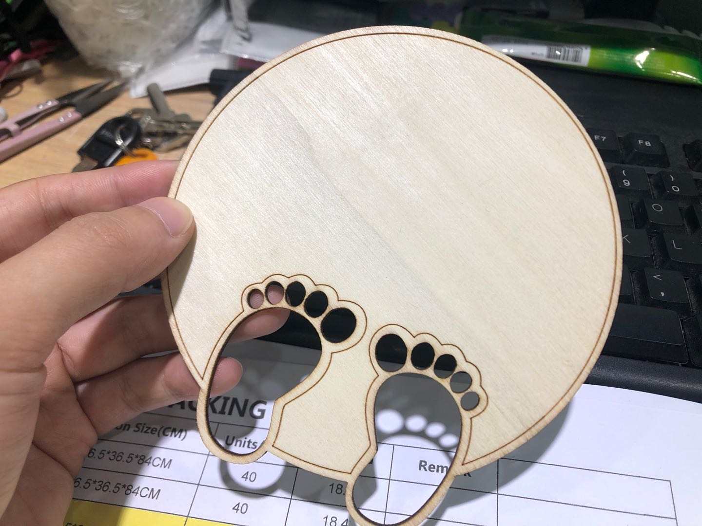 Baby Feet Wooden Disc